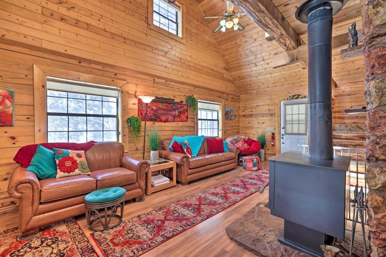 Rustic Duck Creek Village Cabin With Fire Pit! Εξωτερικό φωτογραφία