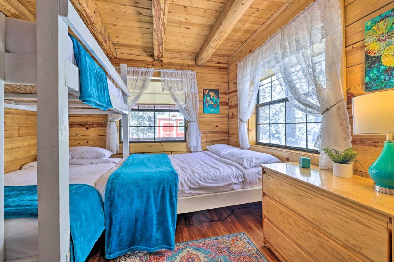 Rustic Duck Creek Village Cabin With Fire Pit! Εξωτερικό φωτογραφία